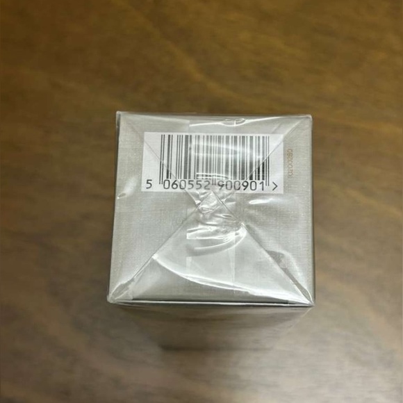 AUGUSTINUS BADER THE ESSENCE W/ TFC8 3.38 OZ- ((0436) - Picture 5 of 5